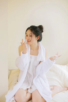 小西友梨